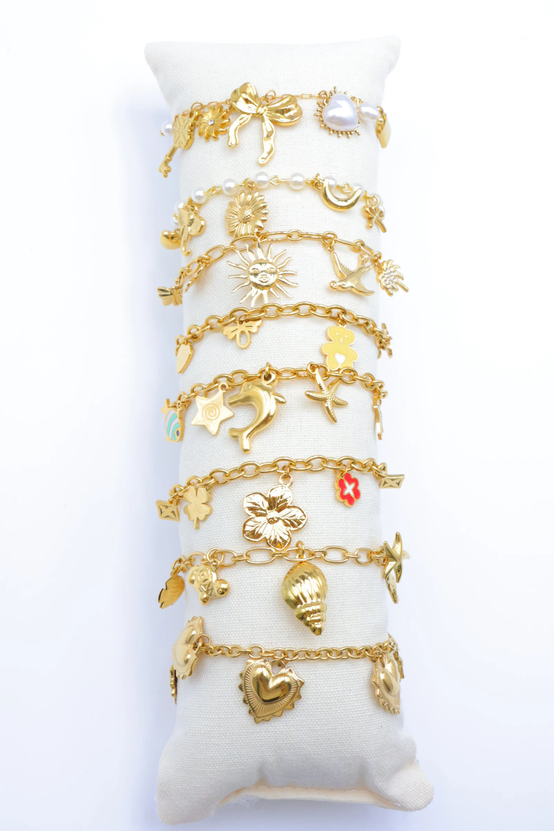 Set of 8 stainless steel bracelets with cushion 2