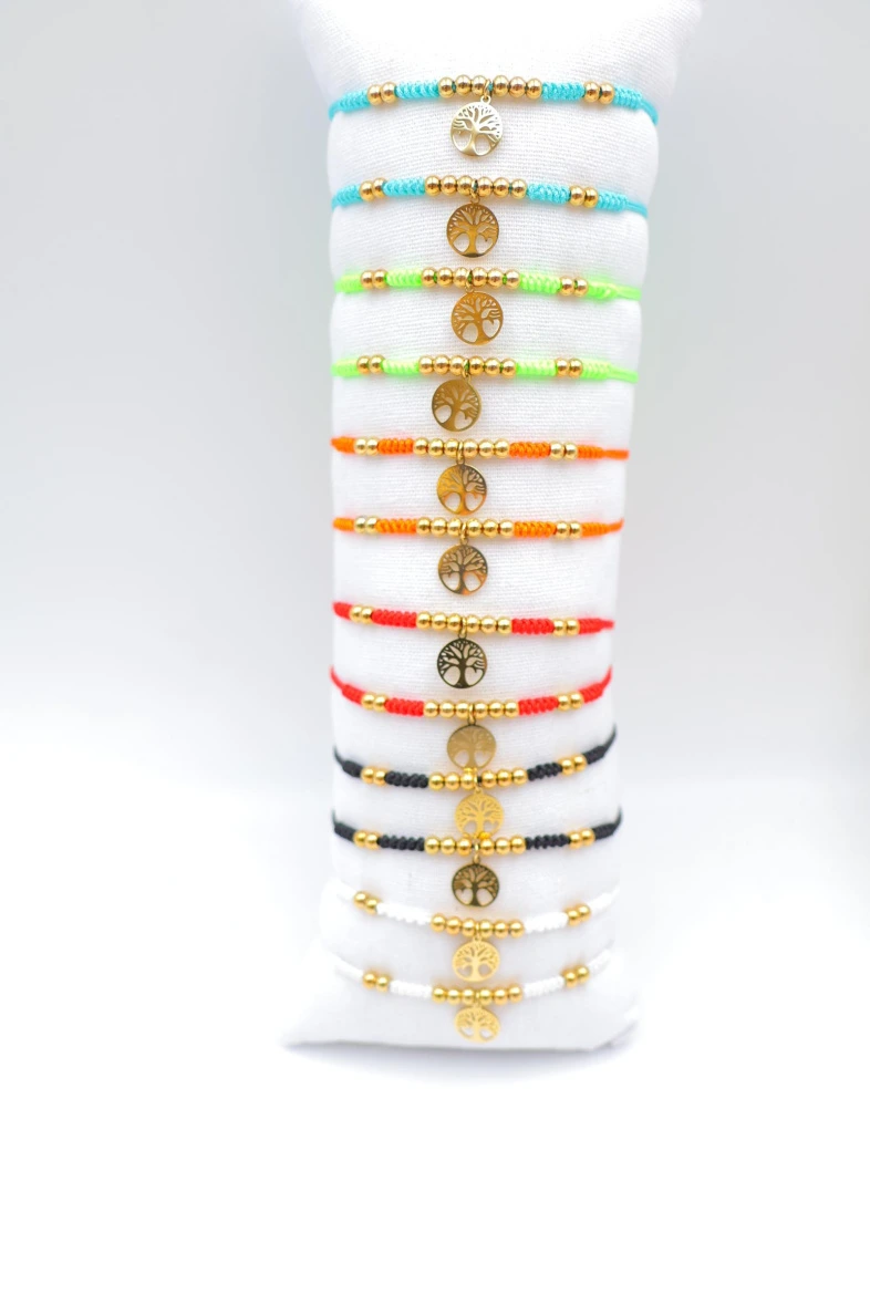 Pack of 12 stainless steel bracelets with cushion — Multicolor