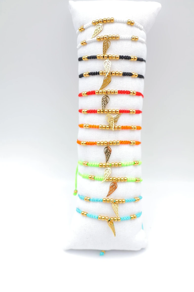 Pack of 12 stainless steel bracelets with cushion — Multicolor