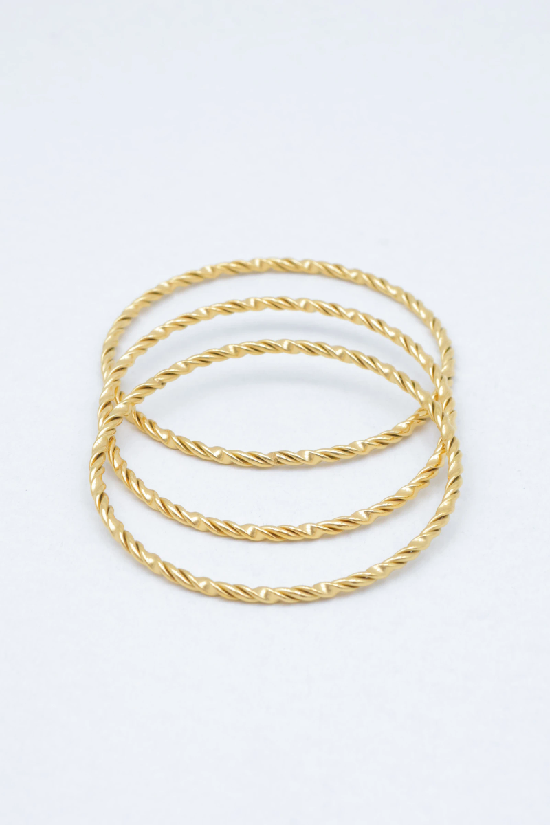 Stainless steel bangle bracelet 2