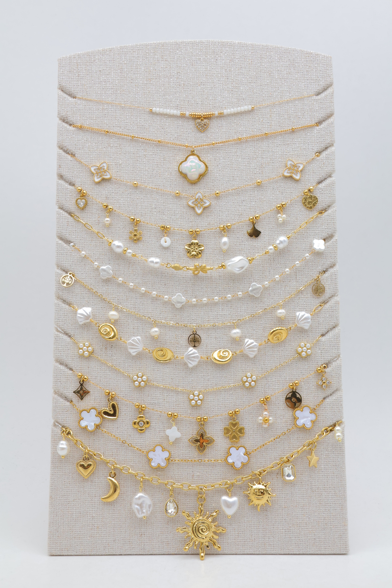 Lot de 12 colliers minimalistes perle, fleur, soleil et lune