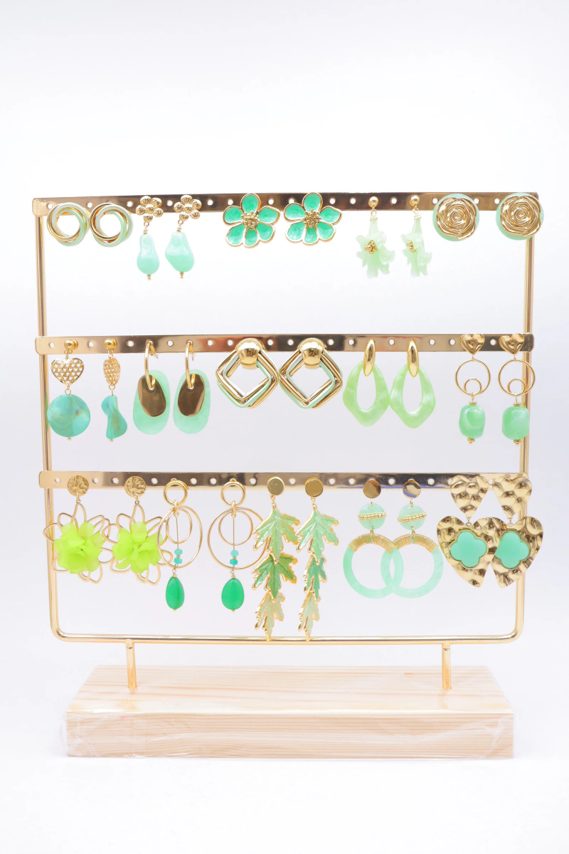 Set of 15 pairs of earrings with display stand 2