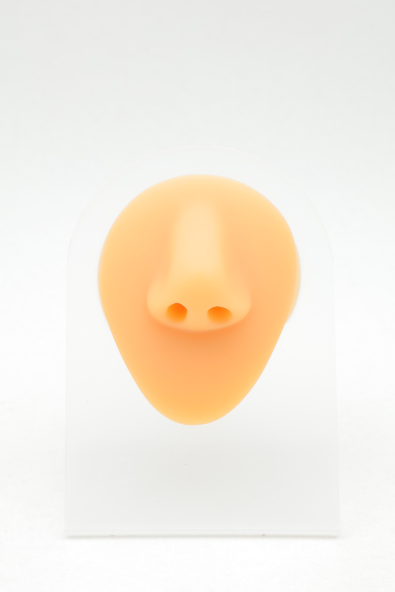 Présentoir nez en silicone