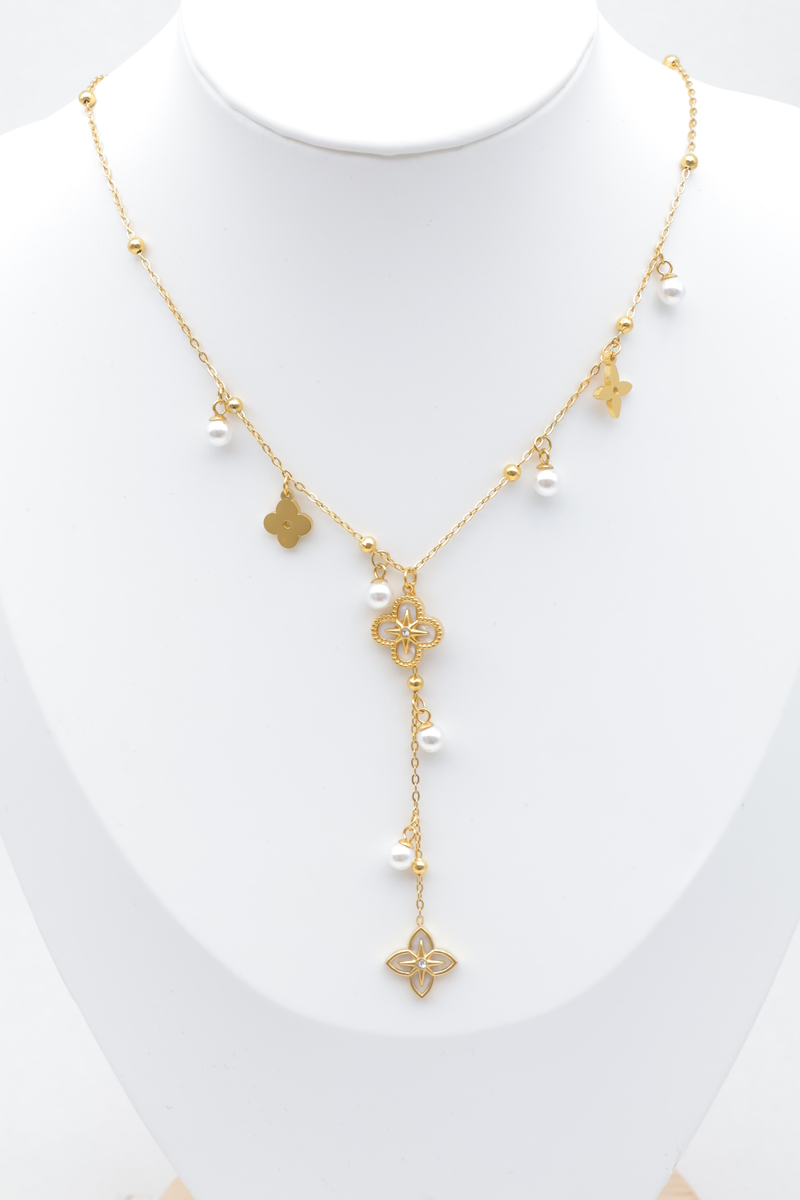 Necklace in stainless steel